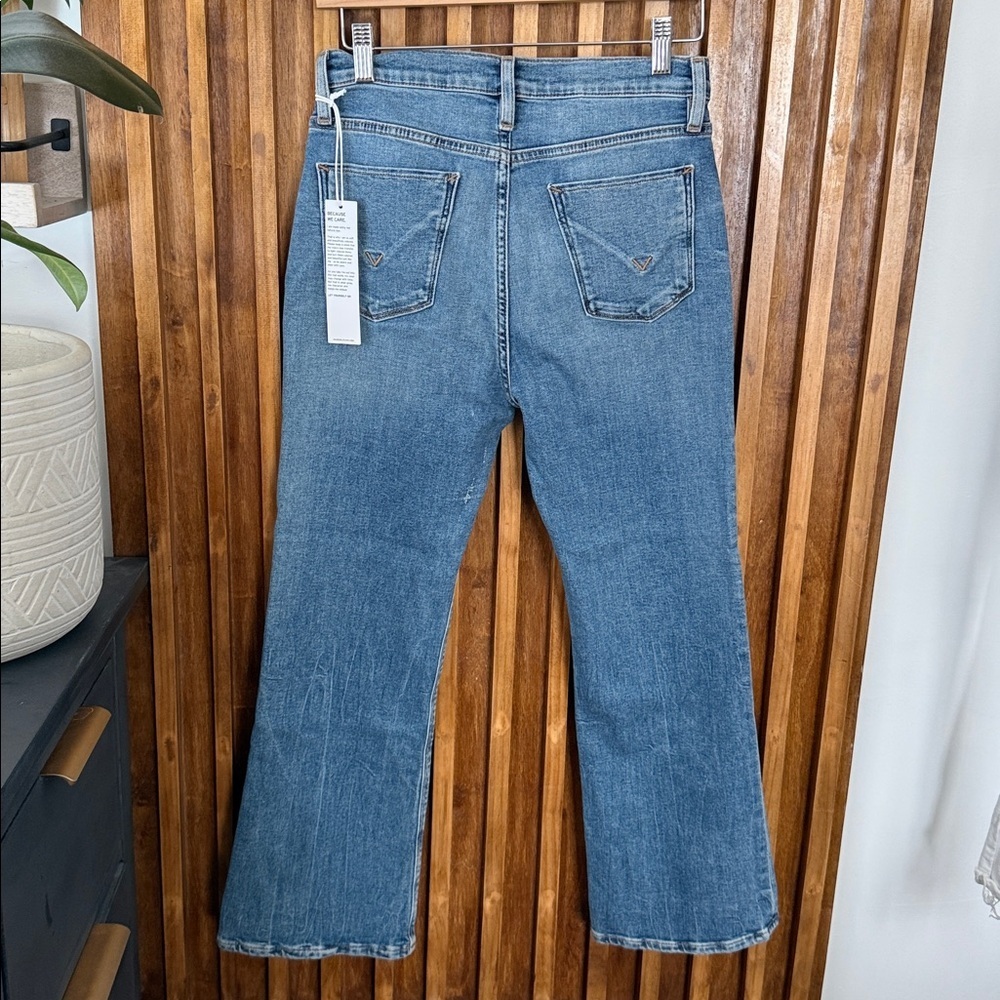 HUDSON Barbara Medium Wash High Rise Boot Cut Jeans. Size 29 - Picture 3 of 10